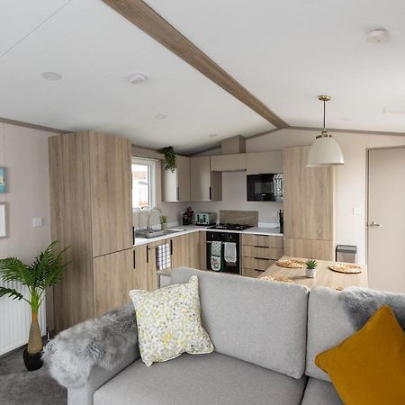 The Beach Hut, Burghead Екстер'єр фото
